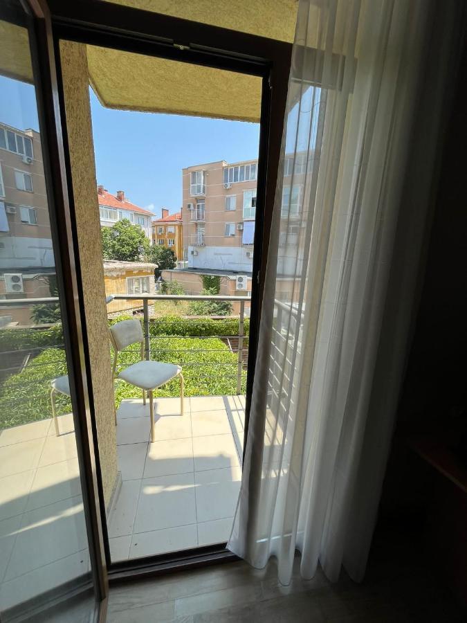 Hotel Kredo Sliven エクステリア 写真