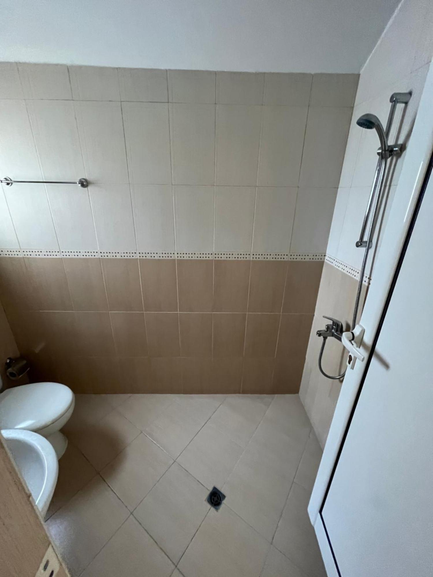 Hotel Kredo Sliven エクステリア 写真